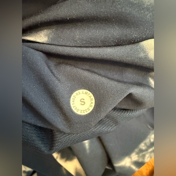 Lululemon T.H.E. Linerless Short 9" Indigo Ice Print Blue Multi Size Small Mens - Picture 8 of 13